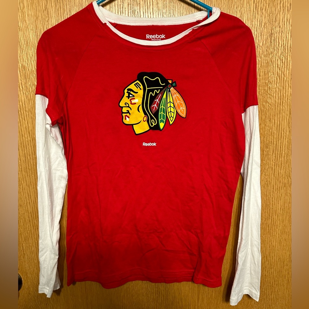 Chicago Blackhawks Long Sleeve Shirt